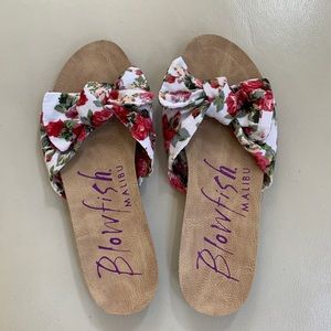 Super cute floral blowfish flats shoes 7
